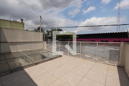 Casa à venda com 300m², 3 quartos e 2 vagasVaranda piso superior