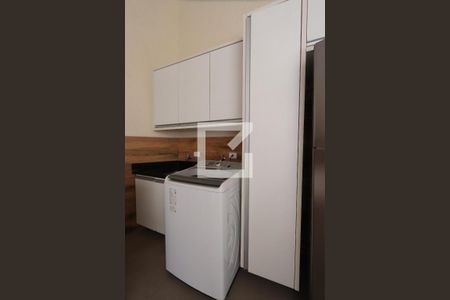 Casa à venda com 300m², 3 quartos e 2 vagasLavanderia