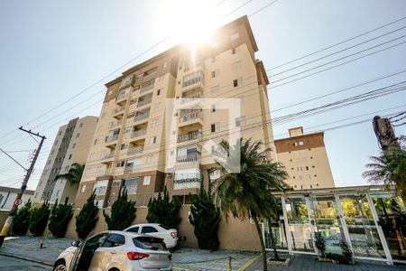 Apartamento à venda com 121m², 2 quartos e 1 vaga Apartamento à venda com 121m², 2 quartos e 1 vagaFachada