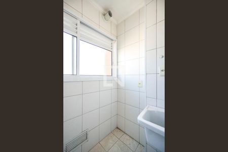 Apartamento à venda com 121m², 2 quartos e 1 vaga Apartamento à venda com 121m², 2 quartos e 1 vagaÁrea de serviço