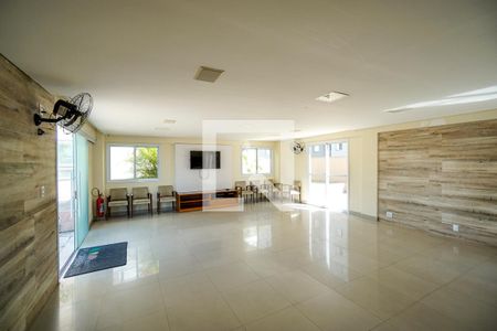 Apartamento à venda com 121m², 2 quartos e 1 vaga Apartamento à venda com 121m², 2 quartos e 1 vagaSalão de festas