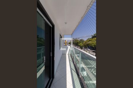 Apartamento para alugar com 65m², 2 quartos e sem vagaSacada Quarto 1