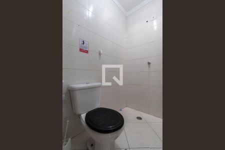 Apartamento para alugar com 65m², 2 quartos e sem vagaBanheiro