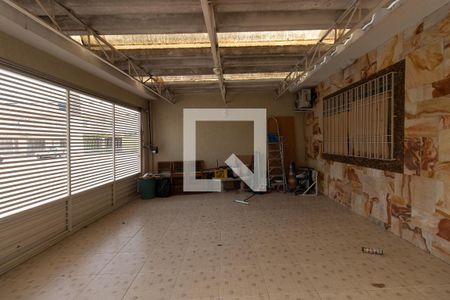 Casa à venda com 180m², 2 quartos e 3 vagasGaragem