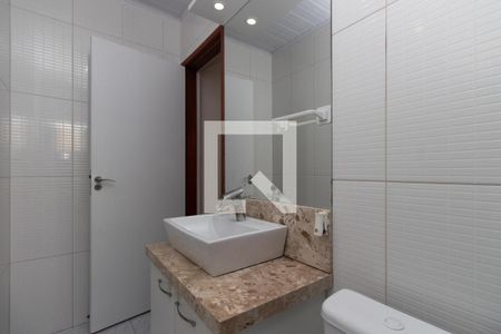 Casa à venda com 180m², 2 quartos e 3 vagasBanheiro da Suíte