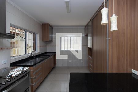 Casa à venda com 180m², 2 quartos e 3 vagasCozinha