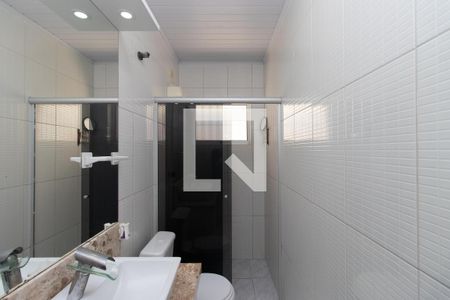 Casa à venda com 180m², 2 quartos e 3 vagasBanheiro da Suíte