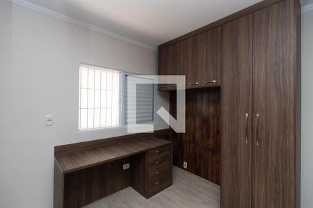 Closet da suíte de casa à venda com 2 quartos, 180m² em Parque Edu Chaves, São Paulo