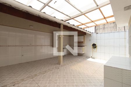 Casa à venda com 180m², 2 quartos e 3 vagasQuintal e Área de Serviço