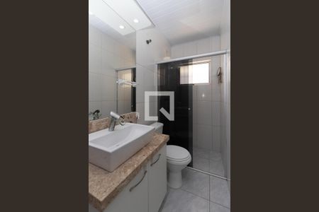 Casa à venda com 180m², 2 quartos e 3 vagasBanheiro da Suíte