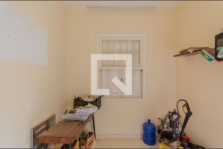 Casa à venda com 195m², 4 quartos e 3 vagasQuarto de Serviço