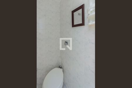 Casa à venda com 195m², 4 quartos e 3 vagasBanheiro de serviço