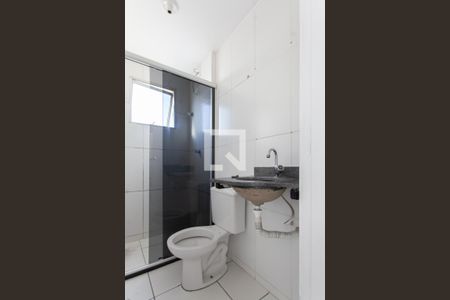 Banheiro Social de apartamento à venda com 2 quartos, 47m² em Venda Nova, Belo Horizonte