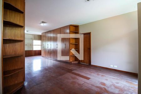 Casa à venda com 1541m², 6 quartos e 5 vagas