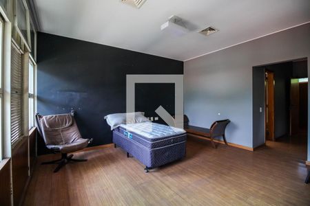 Casa à venda com 1541m², 6 quartos e 5 vagas