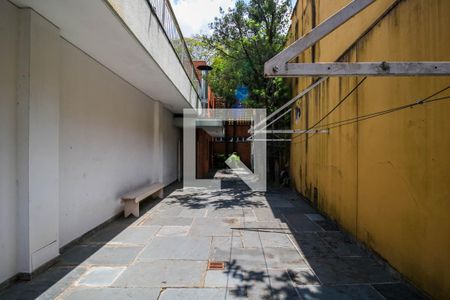 Casa à venda com 1541m², 6 quartos e 5 vagas