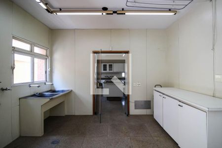 Casa à venda com 1541m², 6 quartos e 5 vagas