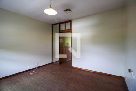 Casa à venda com 1541m², 6 quartos e 5 vagas