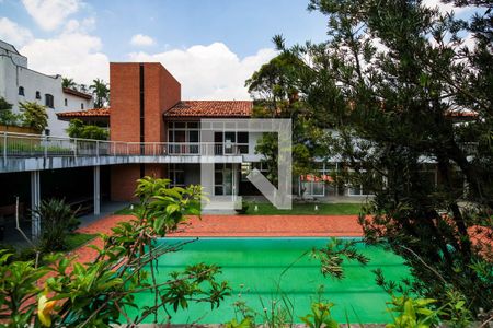 Casa à venda com 1541m², 6 quartos e 5 vagas