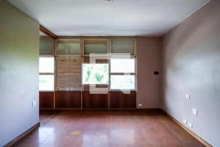 Casa à venda com 6 quartos, 1541m² em Vila Tramontano, São Paulo
