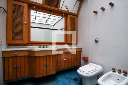 Casa à venda com 1541m², 6 quartos e 5 vagas