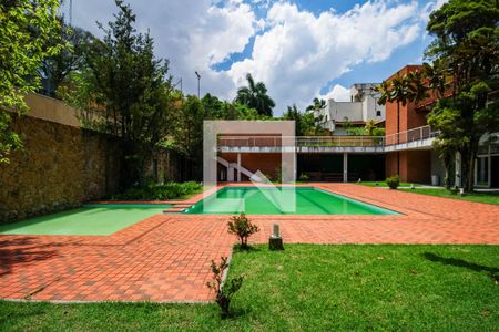 Casa à venda com 1541m², 6 quartos e 5 vagas