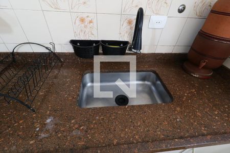 Casa para alugar com 176m², 3 quartos e 2 vagasCozinha - Pia