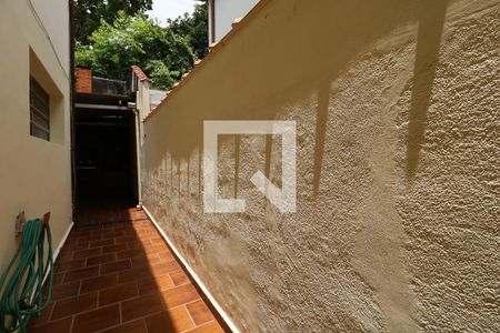Casa para alugar com 176m², 3 quartos e 2 vagasCorredor externo