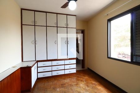 Casa para alugar com 176m², 3 quartos e 2 vagasSuíte