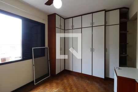 Casa para alugar com 176m², 3 quartos e 2 vagasSuíte