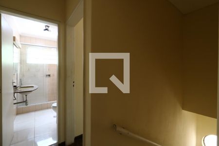 Casa para alugar com 176m², 3 quartos e 2 vagasCorredor piso superior