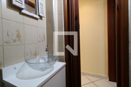 Casa para alugar com 176m², 3 quartos e 2 vagasLavabo