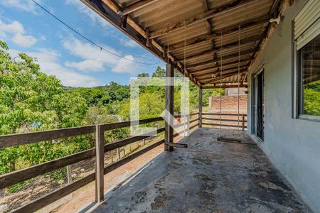 Casa à venda com 112m², 4 quartos e 4 vagasÁrea externa