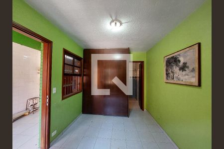 Casa à venda com 402m², 5 quartos e 4 vagasQuarto de Serviço