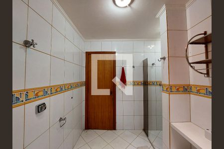 Casa à venda com 402m², 5 quartos e 4 vagasBanheiro 1