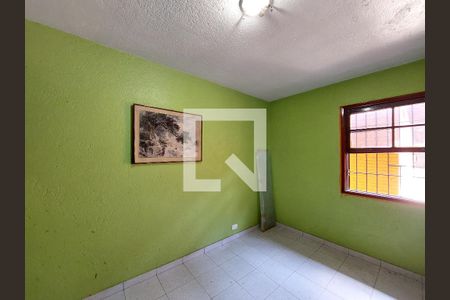 Casa à venda com 402m², 5 quartos e 4 vagasQuarto de Serviço