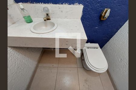 Casa à venda com 402m², 5 quartos e 4 vagasLavabo