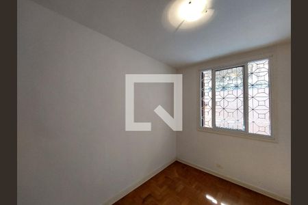 Casa à venda com 402m², 5 quartos e 4 vagasQuarto 2