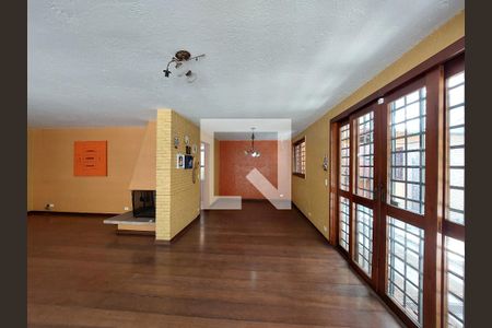 Sala de casa à venda com 5 quartos, 402m² em Vila Sofia, São Paulo