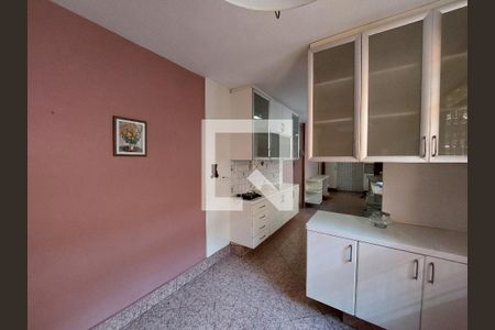 Casa à venda com 402m², 5 quartos e 4 vagasCopa