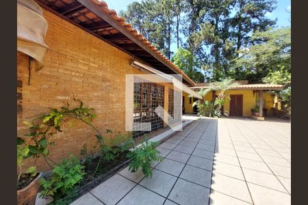 Casa à venda com 402m², 5 quartos e 4 vagasQuintal