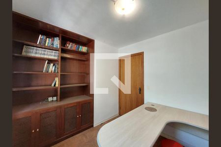 Casa à venda com 402m², 5 quartos e 4 vagasQuarto 1