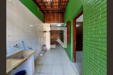 Casa à venda com 402m², 5 quartos e 4 vagasÁrea de Serviço