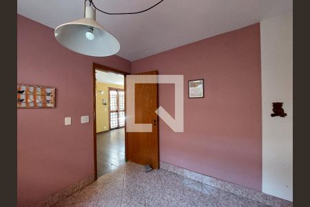 Casa à venda com 402m², 5 quartos e 4 vagasCopa