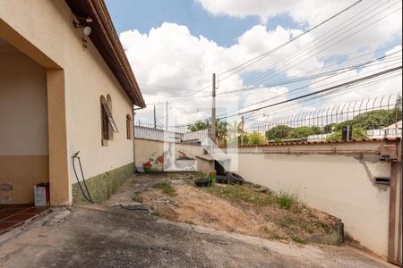 Casa à venda com 250m², 3 quartos e 3 vagasGaragem