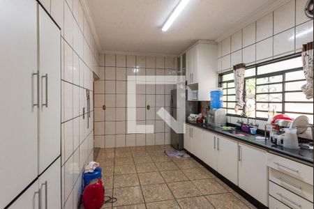 Casa à venda com 250m², 3 quartos e 3 vagasCozinha