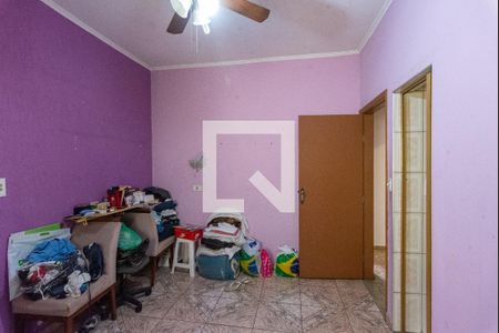 Casa à venda com 250m², 3 quartos e 3 vagasSuíte 2