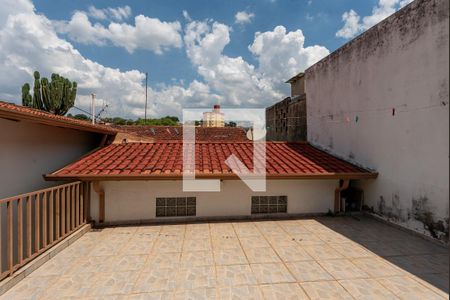 Casa à venda com 250m², 3 quartos e 3 vagasQuintal