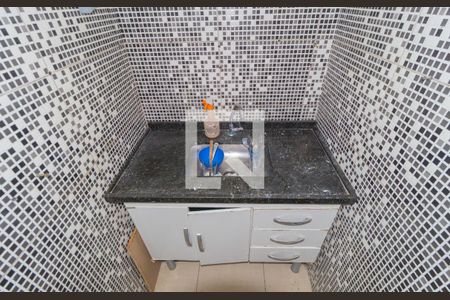 Cozinha de kitnet/studio para alugar com 1 quarto, 15m² em Brás, São Paulo