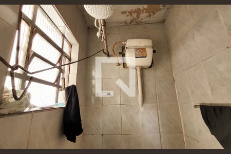 Casa à venda com 70m², 3 quartos e sem vaga Casa à venda com 70m², 3 quartos e sem vagaBanheiro de Serviço